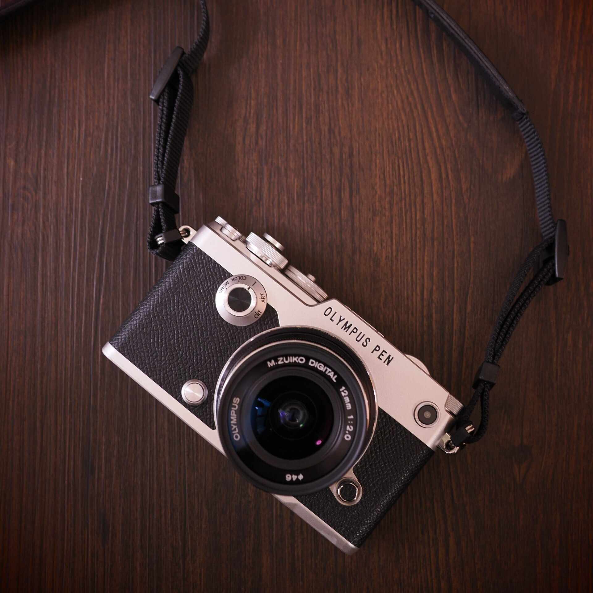 機材紹介④M.ZUIKO DIGITAL ED 25mm F1.2 PRO~美しいにじむボケ