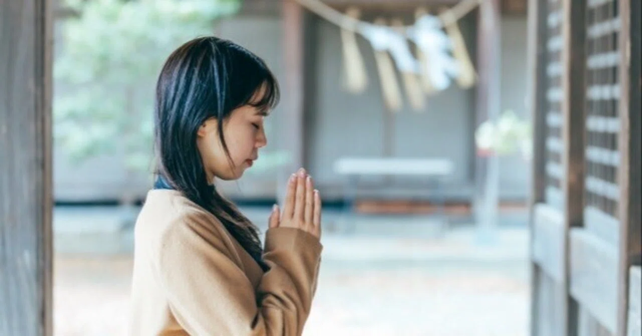 神社参拝時のお辞儀の仕方|かんざわみづき/礼法講師🌸香司