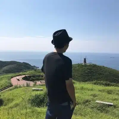 y hidetoshi