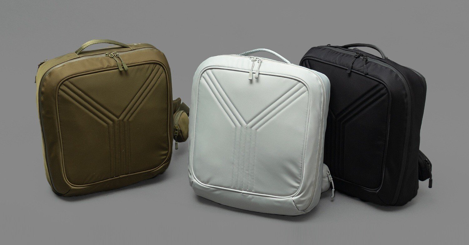 KANYE WEST カニエ ウェストも着用！【 YAK PAK / ヤックパック