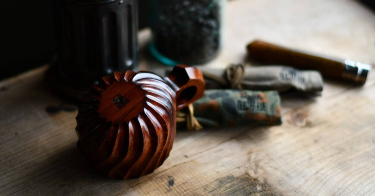 GNU URUSHI CRAFT HORN 珍しい KEYAKI ヌー 漆 GNU URUSHI CRAFT HORN 珍しい KEYAKI ヌー 漆