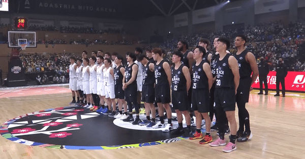 B.LEAGUE ALL‐STAR　 Bリーグオールスター　パンツ　スナップ 私服で登場！】オールスター第2戦の裏側【達達】 - YouTube