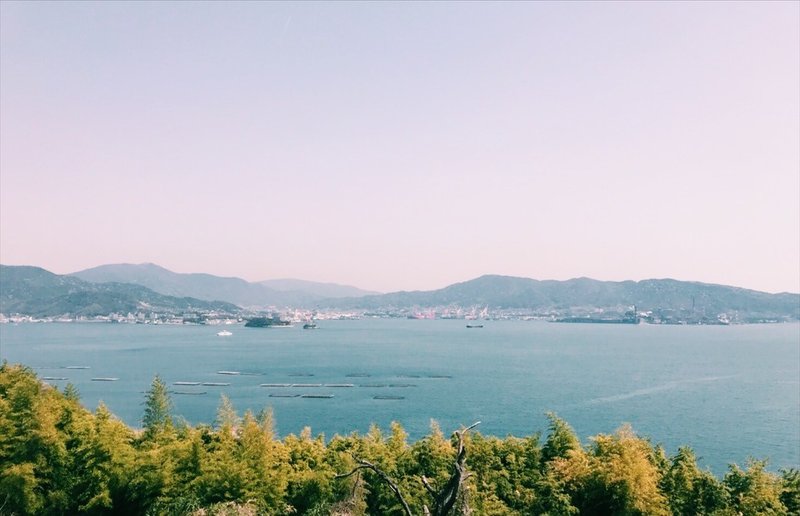 消すことのできない過去を受け止め 生きていく えたじまファームステイとカフェくじら堂 嶋愛 Note