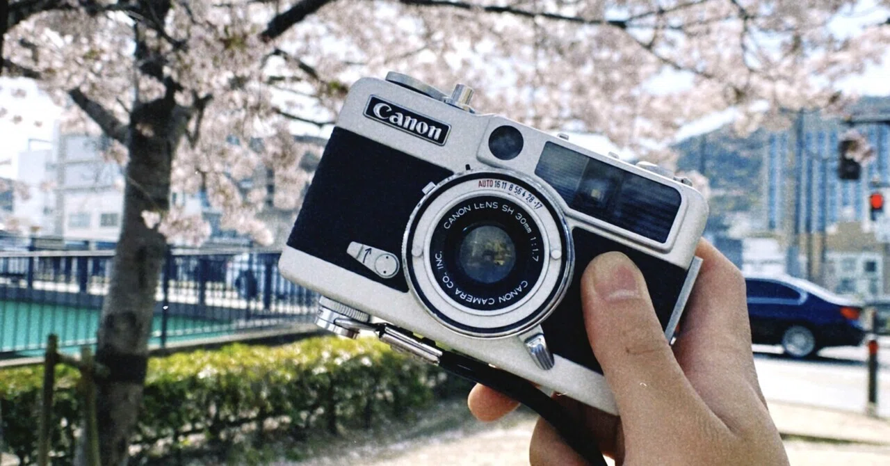 ハーフカメラのレンズの向こう側 -canondemi-｜filmnmnm_take