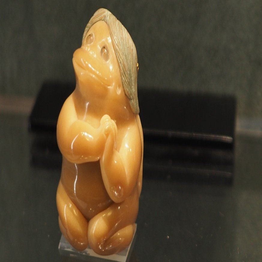 思わずクスッと笑みがこぼれる、高円宮が夫婦で集めた根付 @東京国立