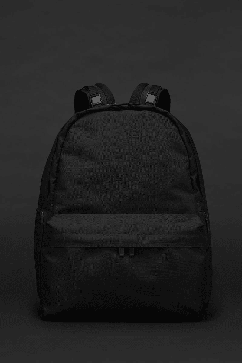 全シーンで活躍するMONOLITH BACKPACK PRO L（予定）｜Takashi Nishimura