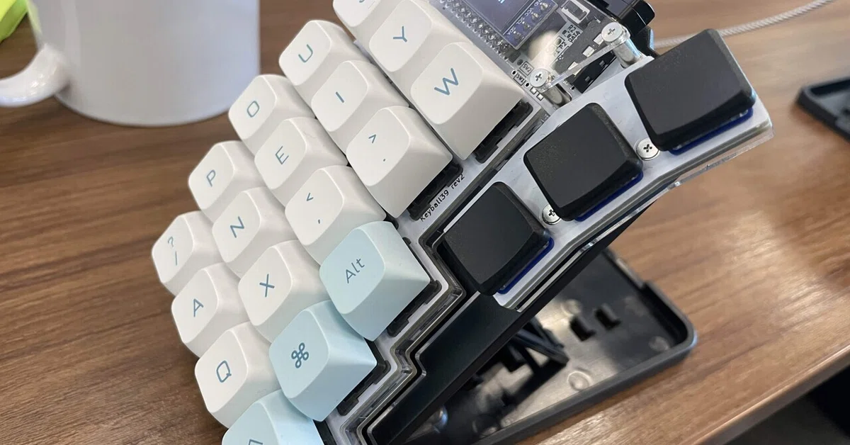 Keyball39用テンティングスタンド くど