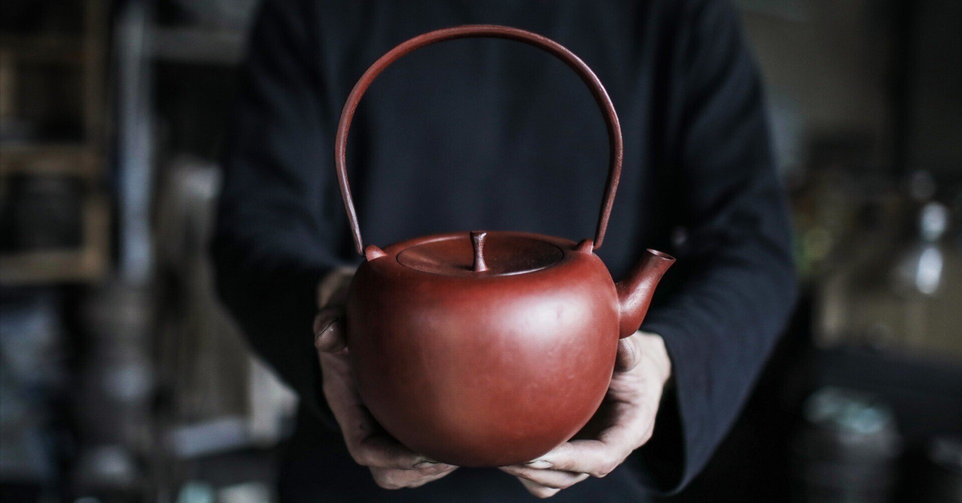 南部鉄器 柚子肌鉄瓶 立徳 釜定<br>柚子 肌 鉄瓶 | 台所道具 | kuriyaオンラインショップ