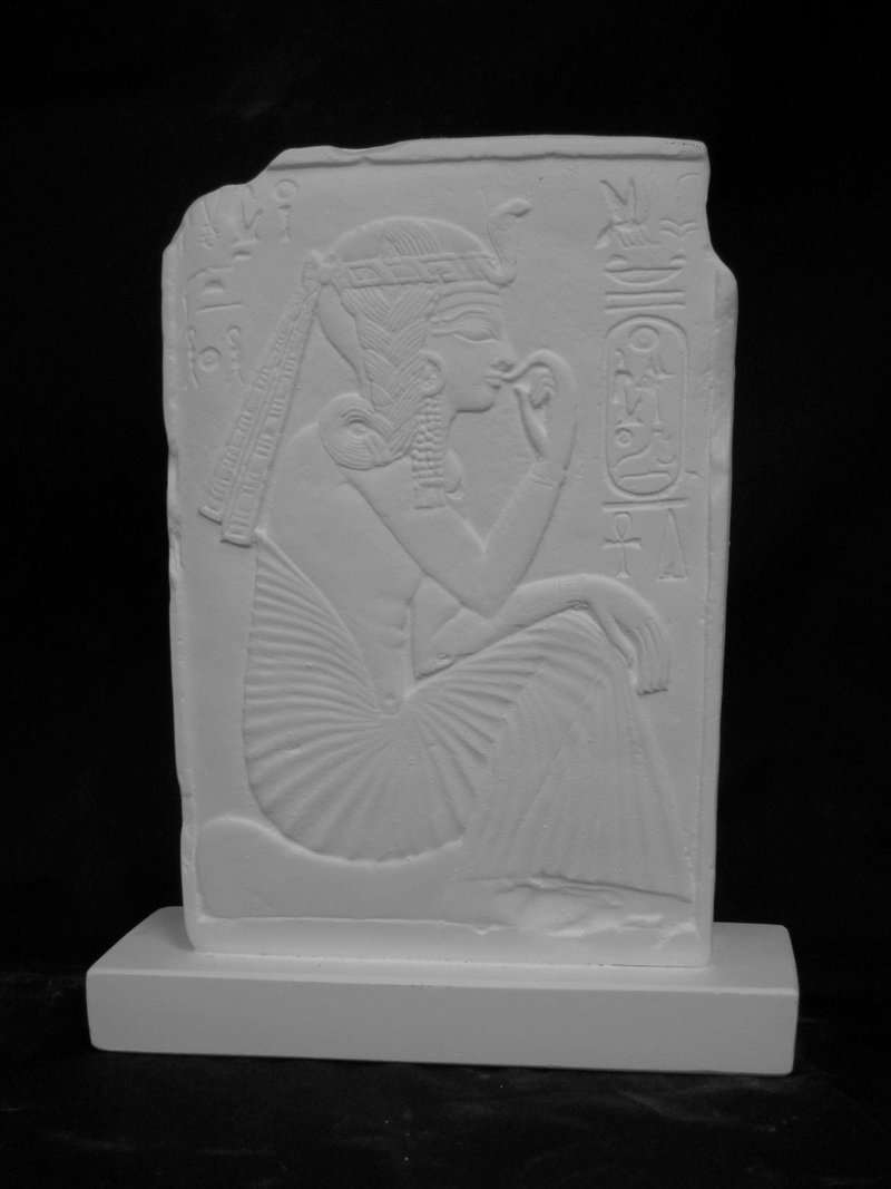 L 636 幼少のラムセス2世レリーフ 石膏像ドットコム 脇本 Note