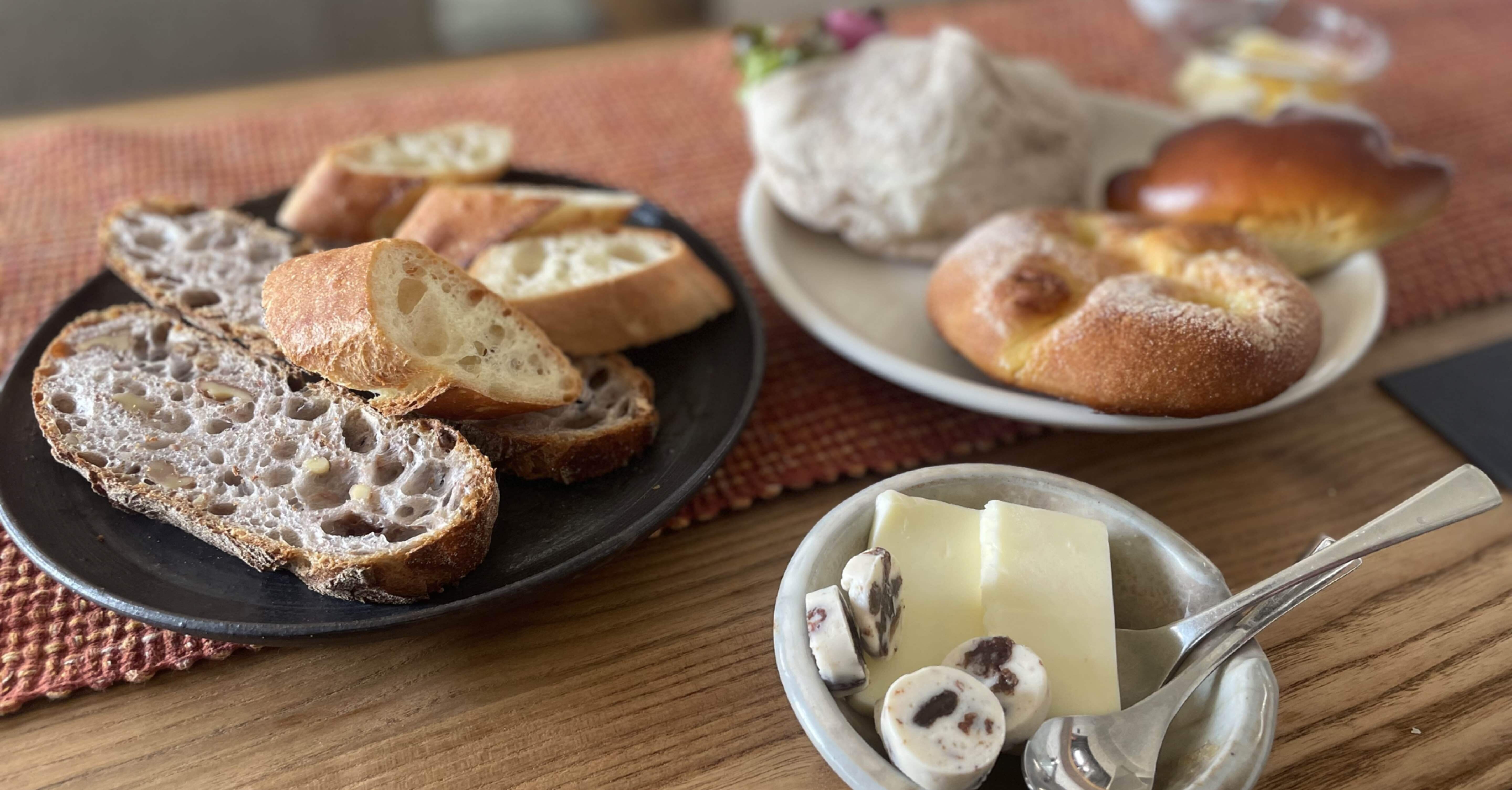 クッション パン  朝ごはんにどうぞ 48193d5d4be461f69b5ef00cff11d2