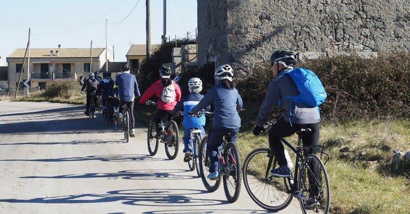 豊かな自然と世界遺産のまちの中を駆け抜ける。CicloFreeのサイクリングツアー