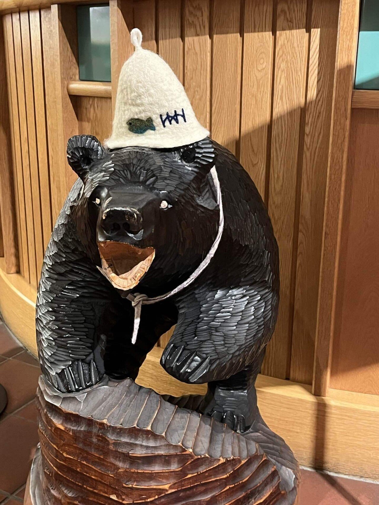 幸福の黒い仔熊はわりと近くにいた - ポンエペレ｜インウェイとスオイ