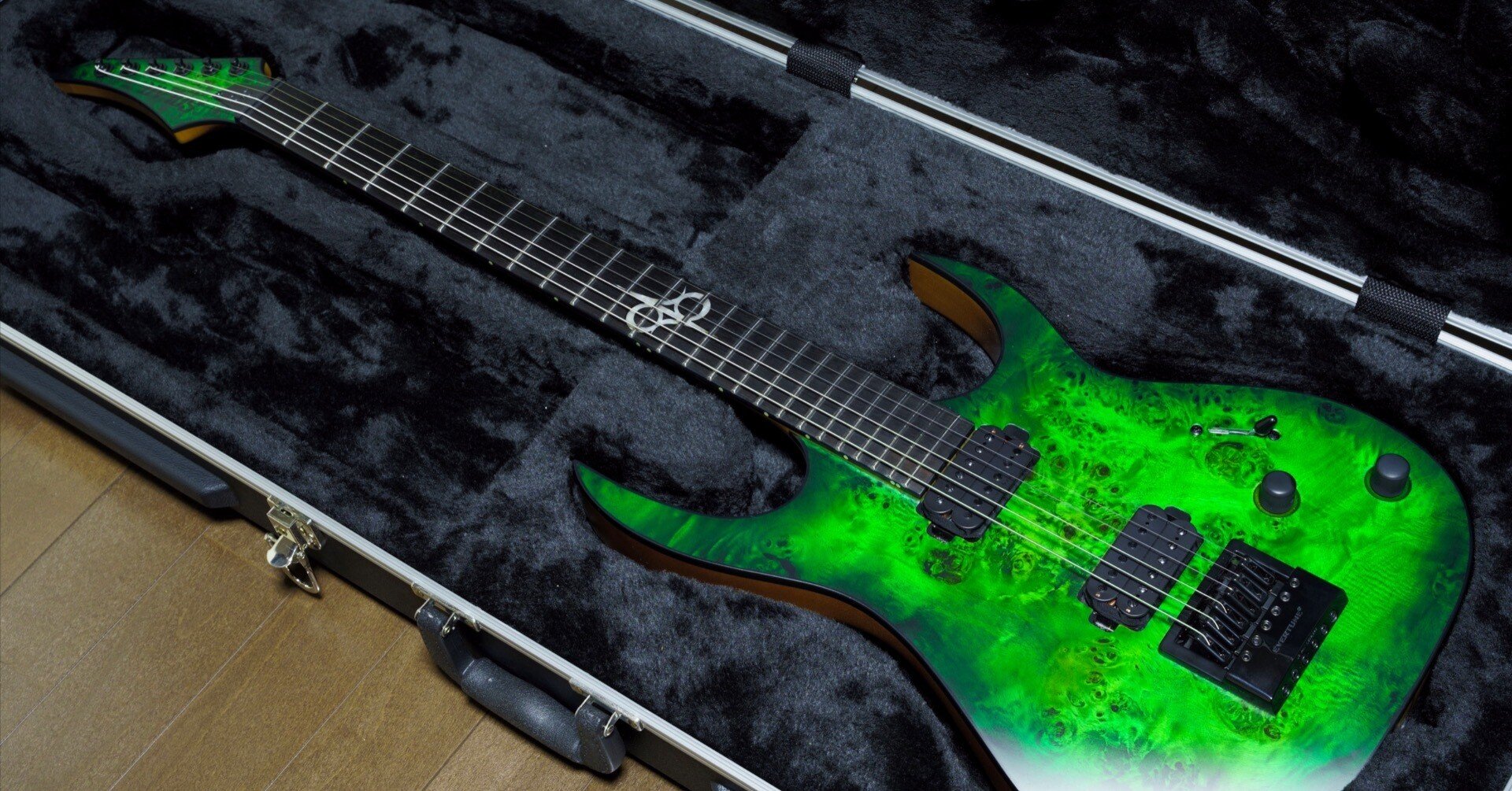 SOLAR GUITARS ( ソーラーギターズ ) V1.7FRC 7弦ギター 送料