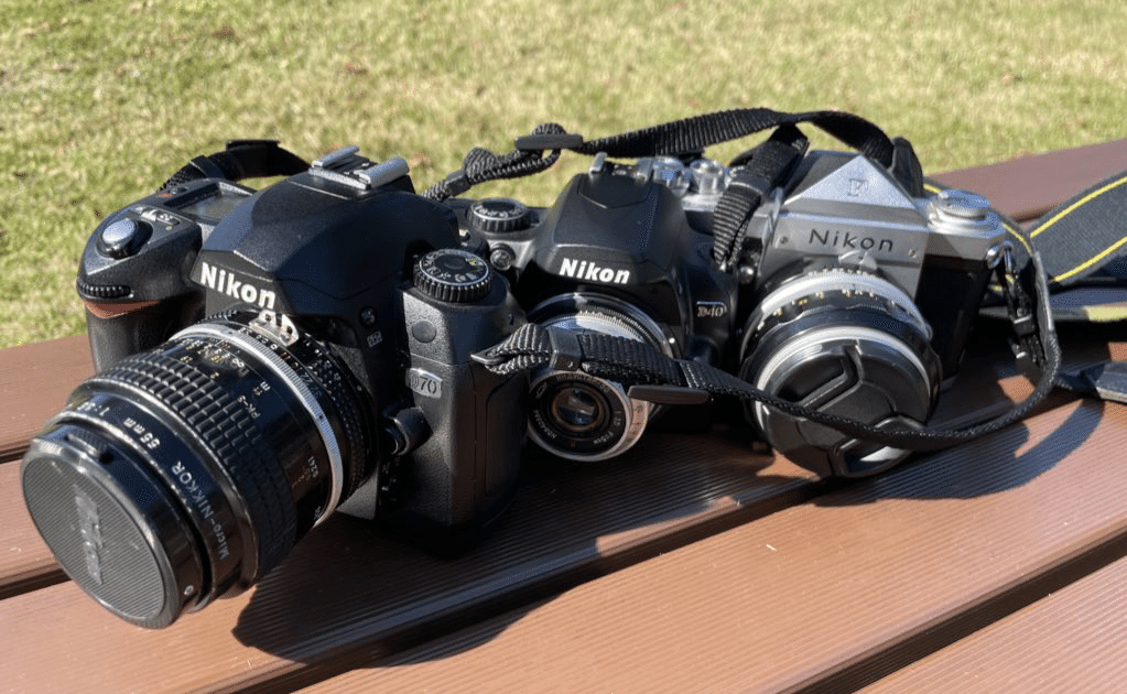 NikonニコンデジカメCOOL PIX W 100 S1 2点セット NikonニコンデジカメCOOL PIX W 100 S1 2点セット