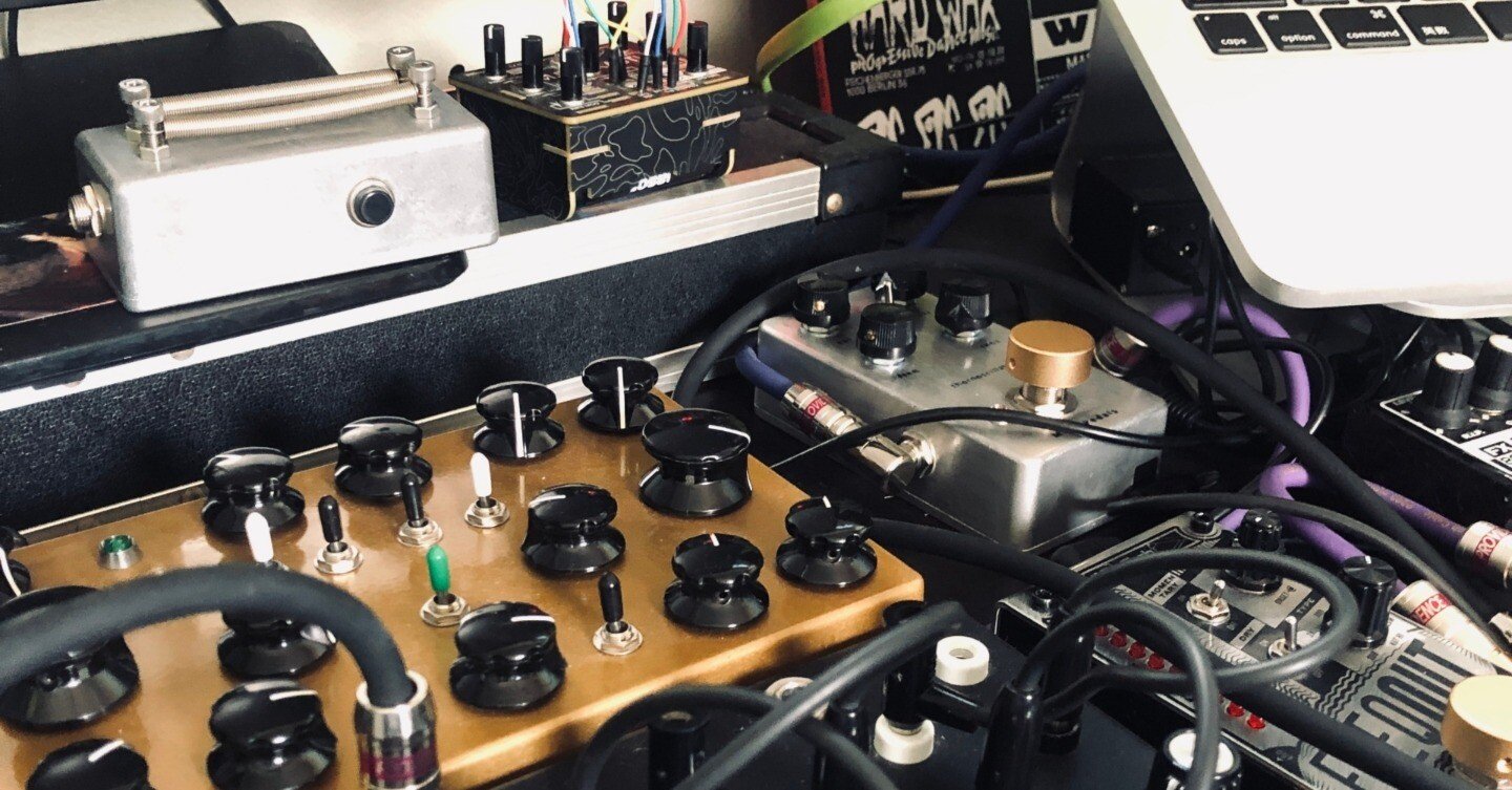 MASF やわらかく Pedals thornoscillator 中古 MASF やわらかく Pedals thornoscillator 中古