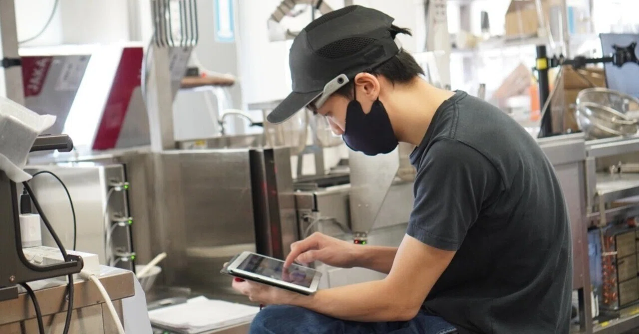 From an intern to a robotics engineer, he aspires to pioneer the future ...