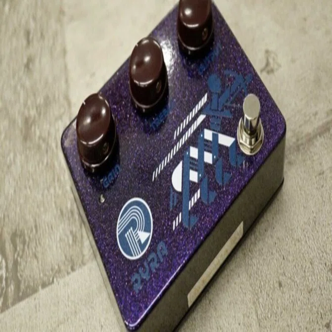 RYRA THE KLONEクローン系エフェクターUSハンドメイド 最高のパーツを組み合わせた究極の“クローン”。RYRA THE KLONE！｜Lep