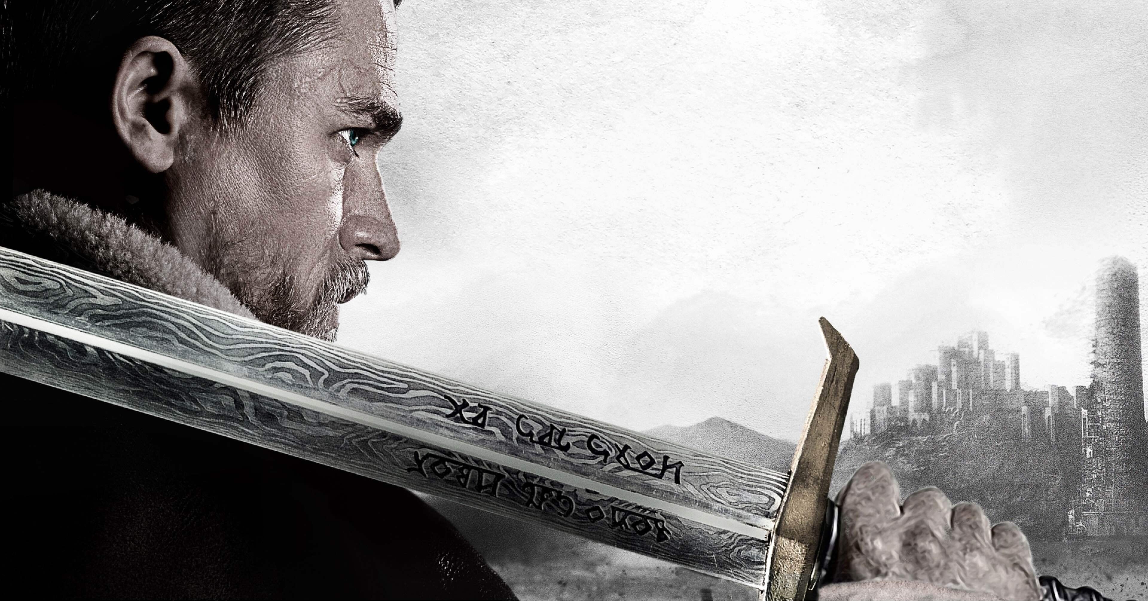 映画感想『キング・アーサー』｜─=≡Σ((( つ•̀ω•́)つ