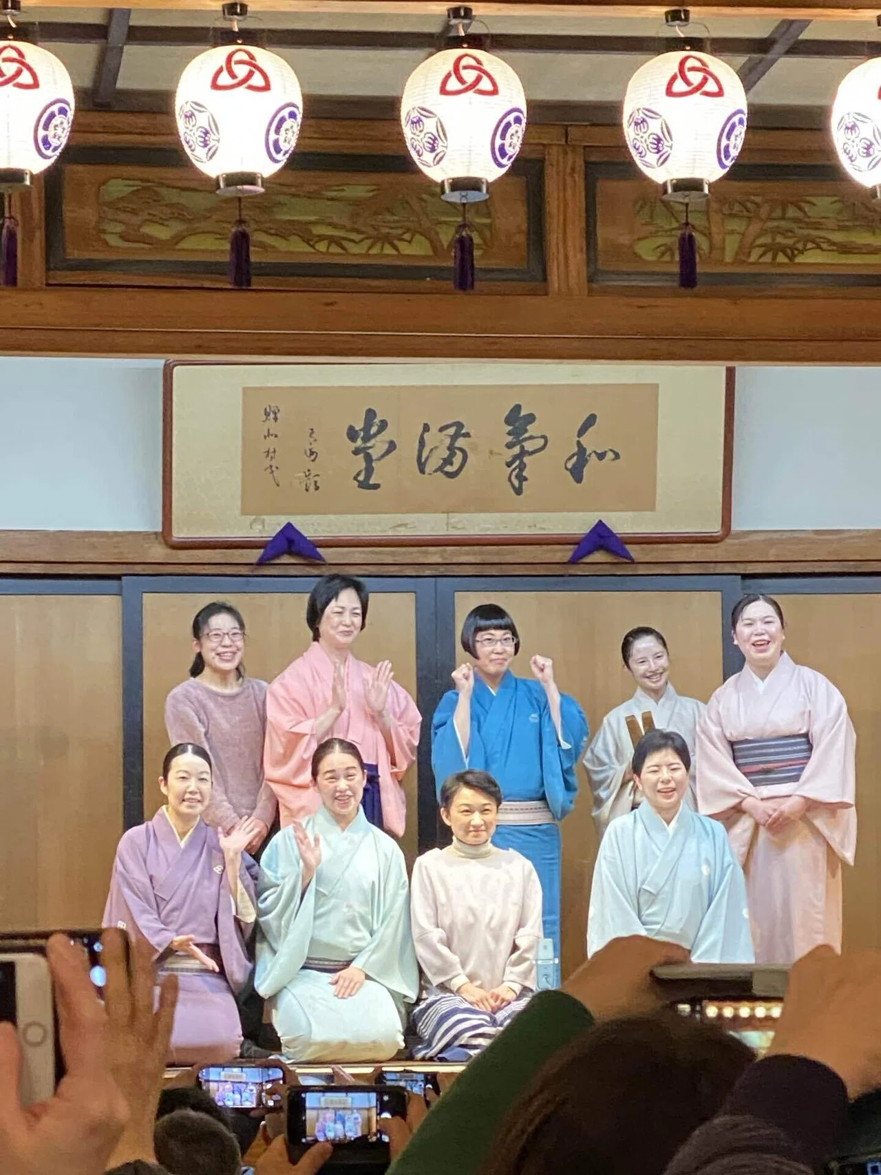 昨日は末廣亭余一会「第六回落協レディース只今参上！」へ。落語家さんが凄いのは話に世情を面白く織り交ぜ聞き手を話の世界に引き込む話術。先入観無く ...