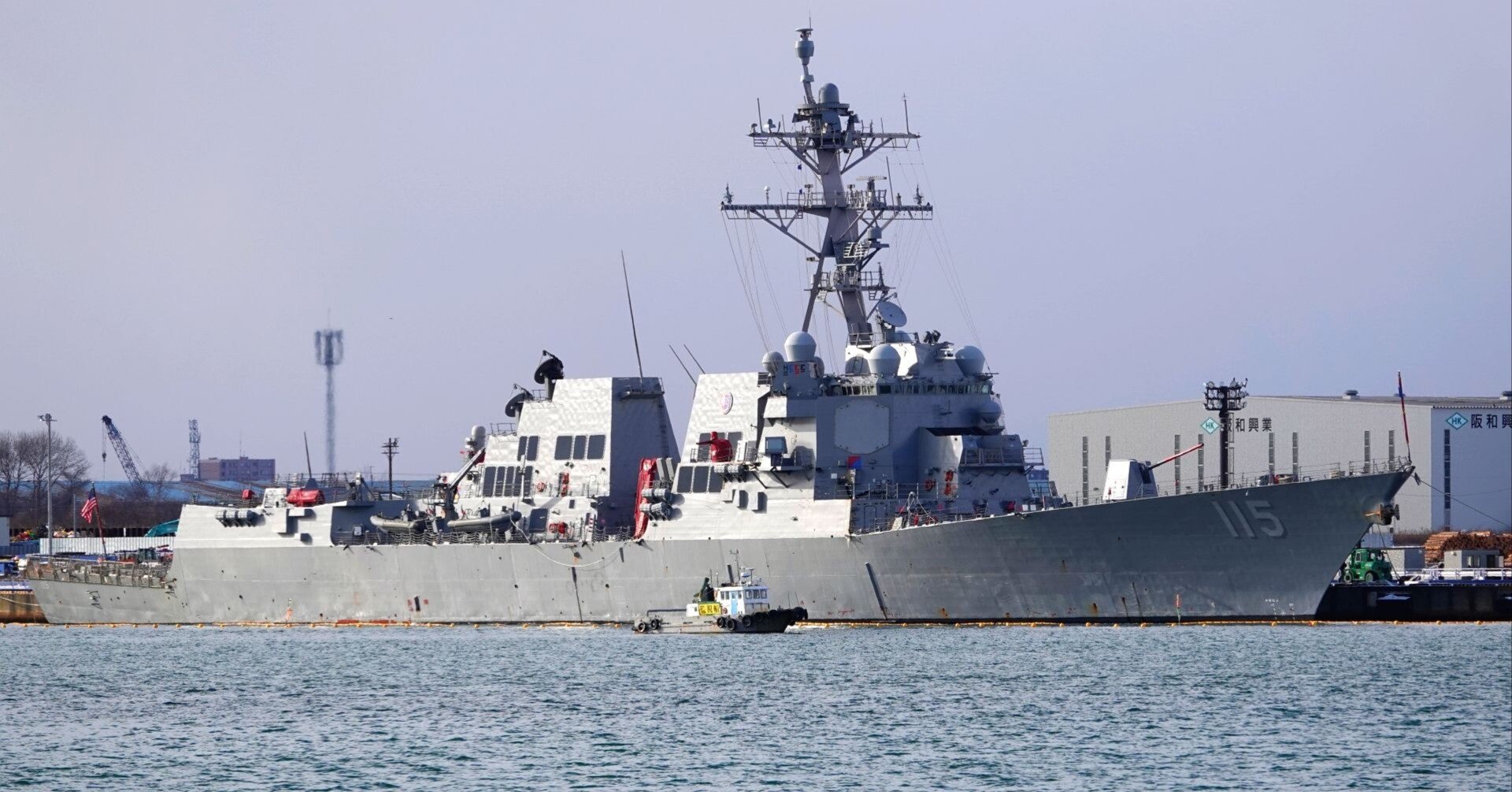 ボトムを作り続け40年 アメリカ海軍 USS 軍艦 ラファエル・ペラルタ