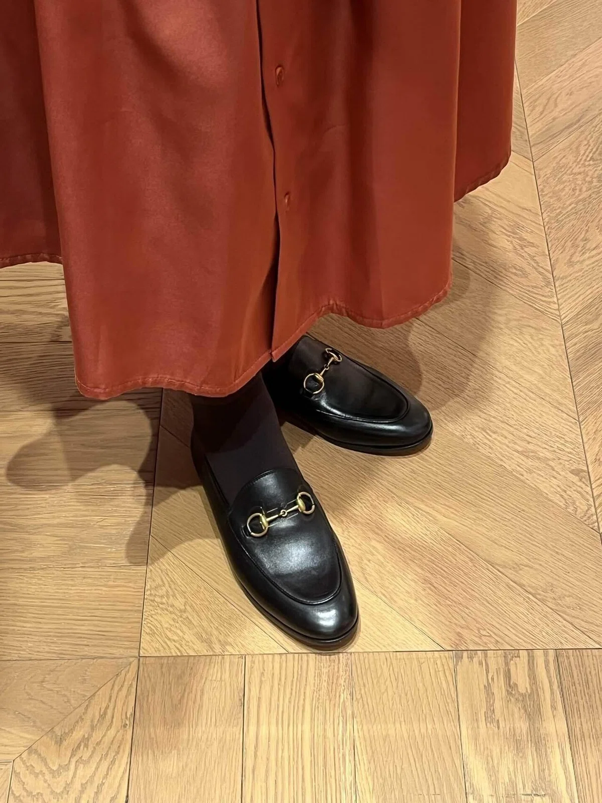 靴を探しに～初めてのGUCCIで泣いた話｜ぽたまる