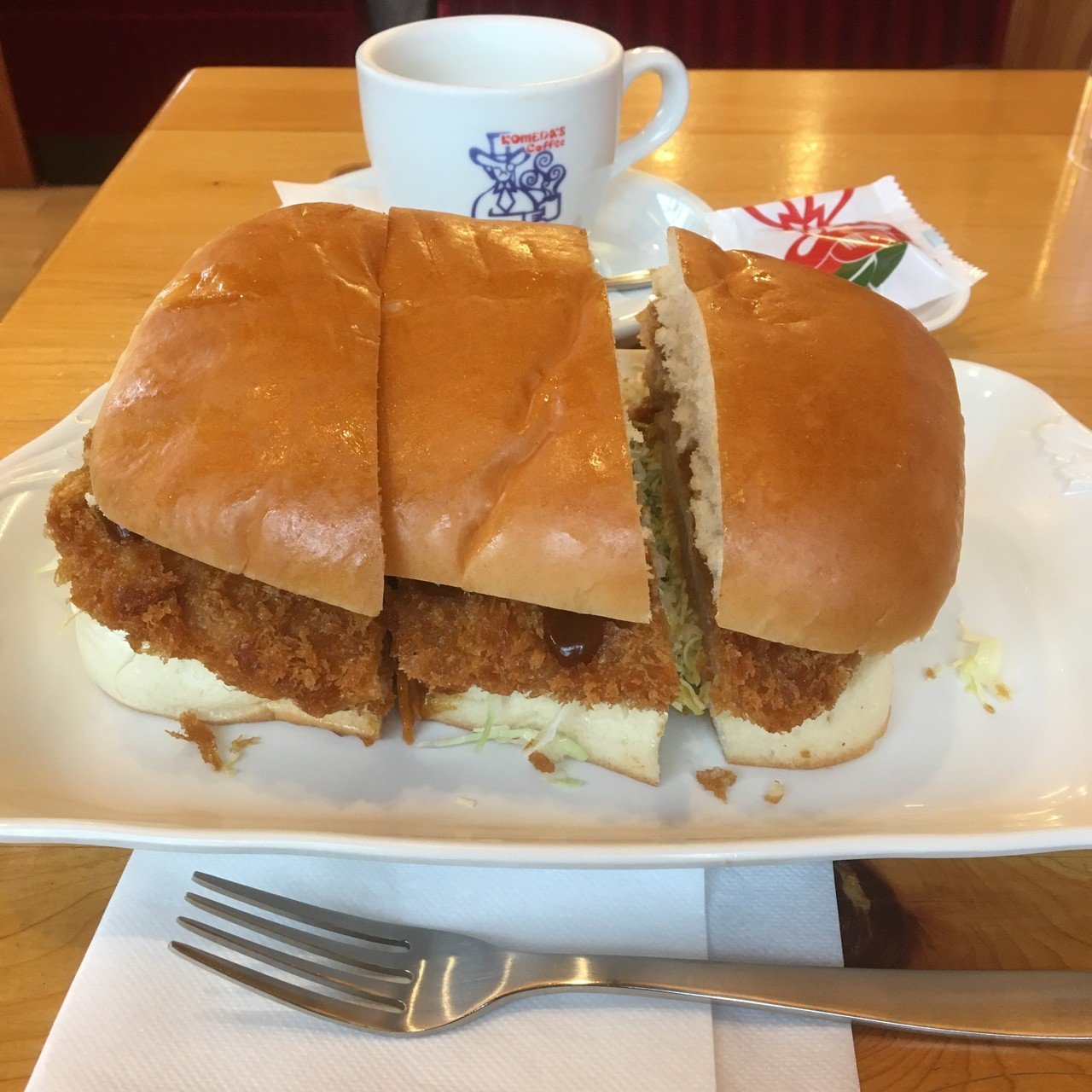 めっちゃデカイ カツカリーパン コメダ珈琲店 新宿中村屋 Suna Note