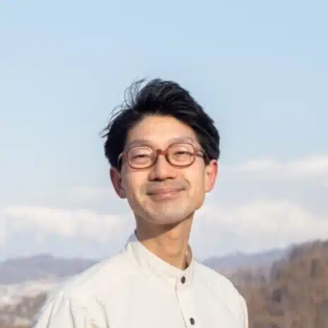 菊地徹 ／ Toru KIKUCHI