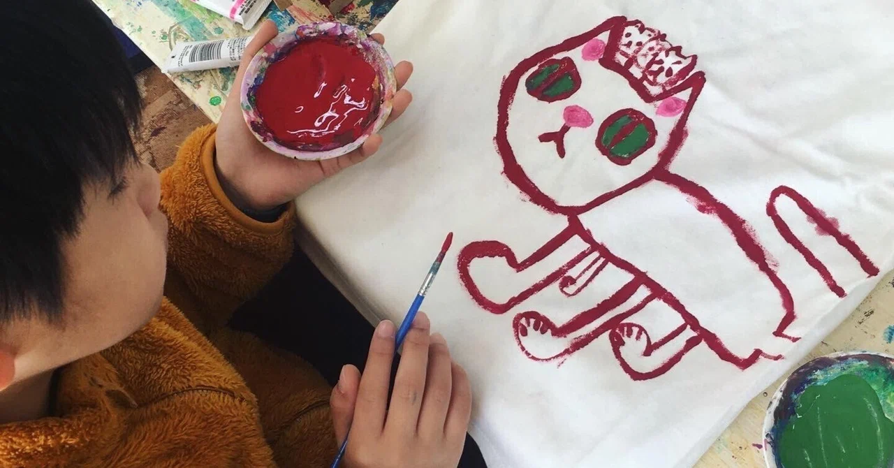 藤井天真くんの保護猫アートTシャツプロジェクト「TENNEKO」｜榎園歩希 