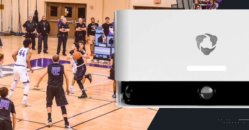 バスケットボールの試合を録画するための新しいカメラ、Hudl Focus