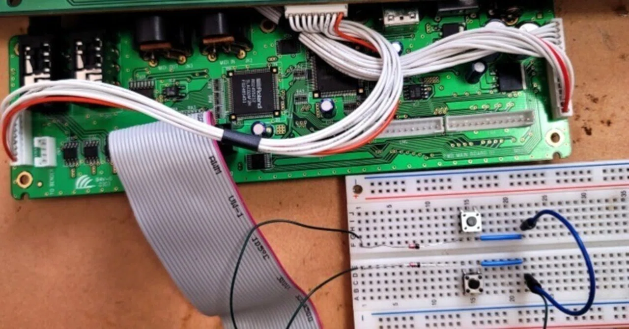 Roland EDIROL PCR-30の分解でキーマトリックスを学ぶ｜えぬでんき