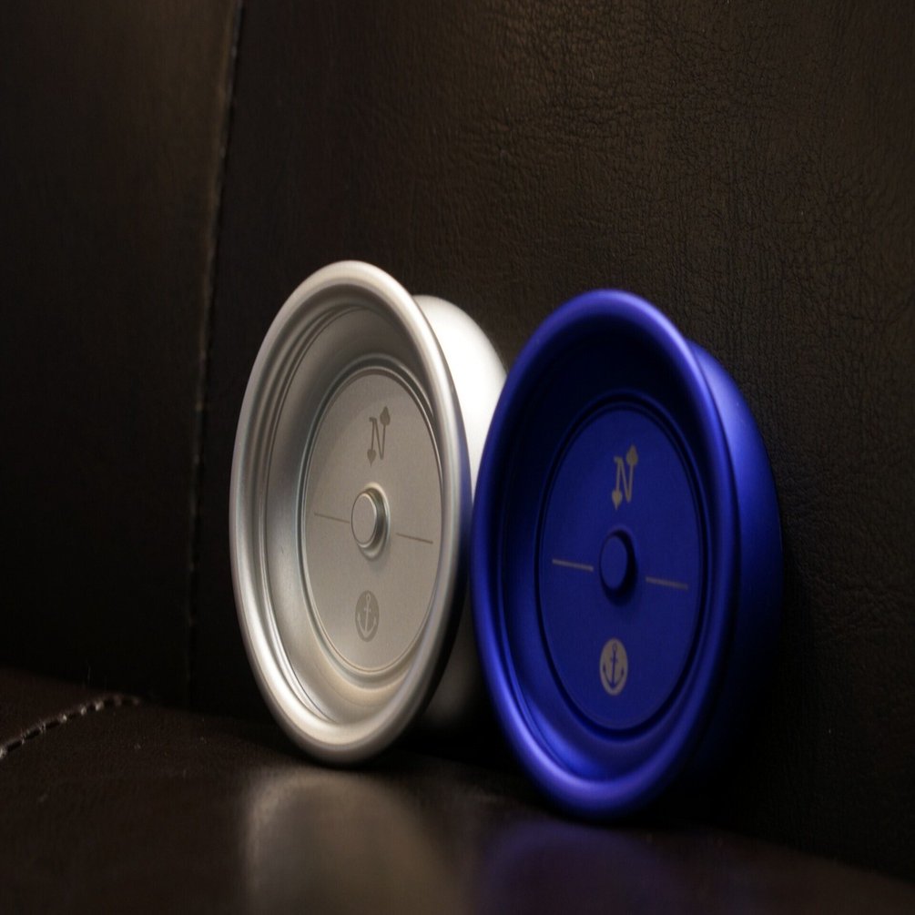 オーセンティック、ヌードトランプ ヌードトランプの魅力。大人の遊びを詰めたヨーヨー｜ヨーヨーセレクト