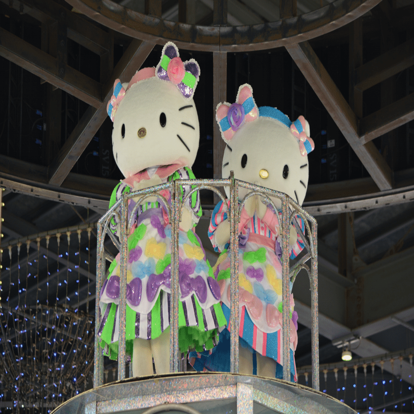 初めて見られたパレードパラレルオリジナルver.と双子のコスチューム