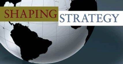 政軍関係が国家の戦略評価を左右することを説明したShaping Strategy