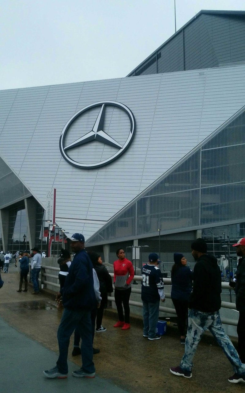 Superbowl2019のメルセデス ベンツ スタジアムで一昨年nflを視察 Mission Sports ミッションスポーツceo満田哲彦 Note