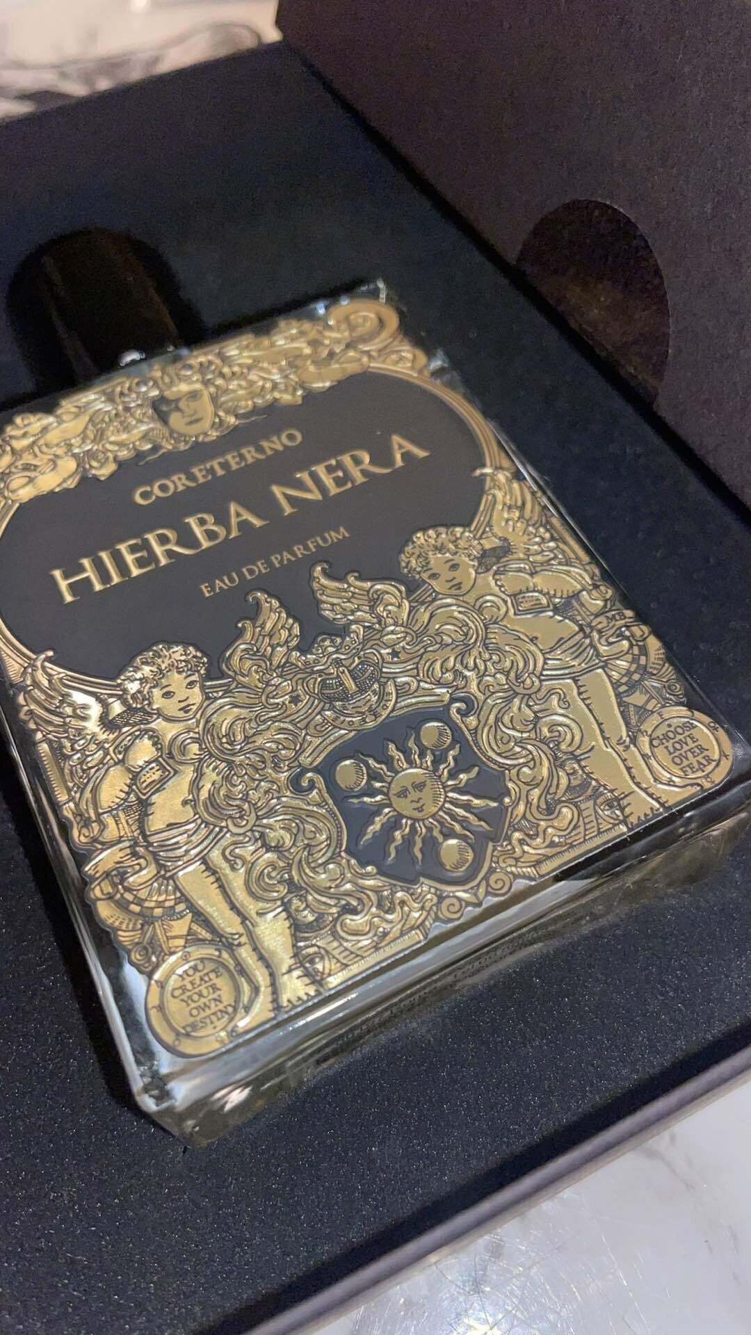 香水の話】光り輝く永遠の心「CORETERNO」|貴族