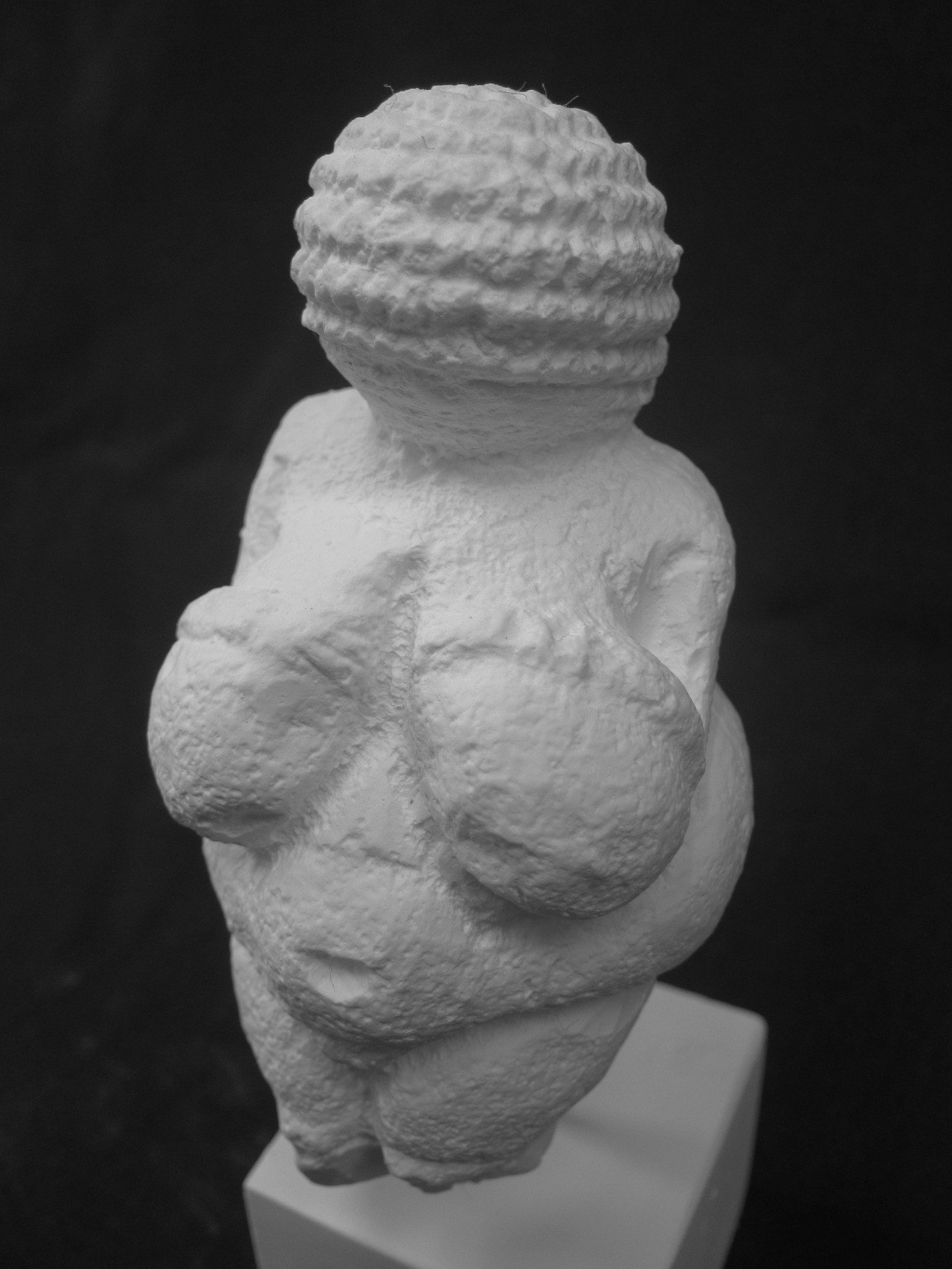 A-402 ヴィレンドルフのヴィーナス｜石膏像ドットコム（脇本）