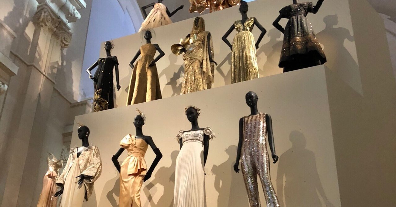 私が見た3つの “クリスチャン・ディオール、夢のクチュリエ” 展｜Toki