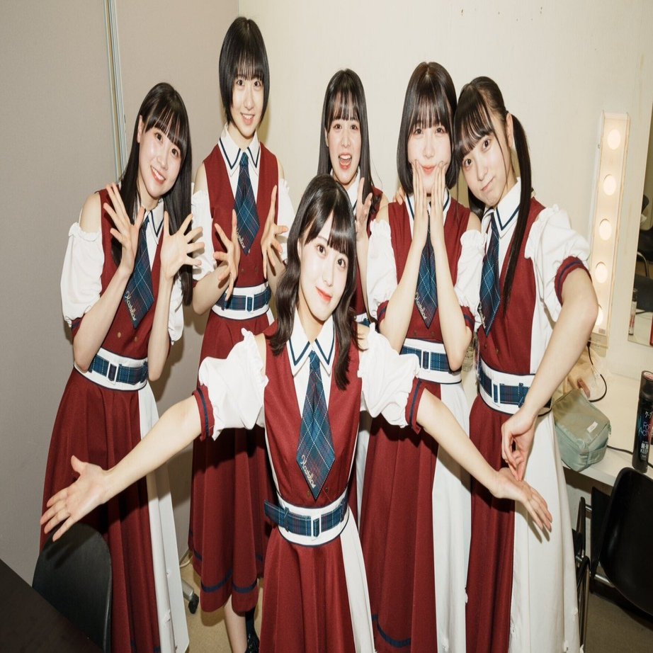 【かすみ草とステラ】一期生 人気のワインレッド衣装セット　比賀、小柴、吉川 かすみ草とステラ】小柴美羽の覚悟｜ZACKYさん