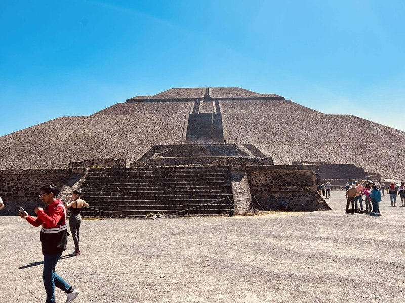 テオティワカン遺跡の見どころ。太陽のピラミッドと月のピラミッド、シティオ博物館など(2023年2月)