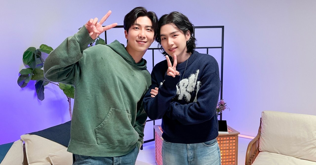 MARNI ネイビーニット SUGA着用