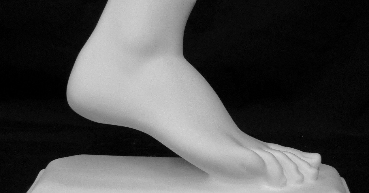 [宅送] B-516 女の足（メジチのヴィーナス）｜石膏像ドットコム（脇本） コレクション