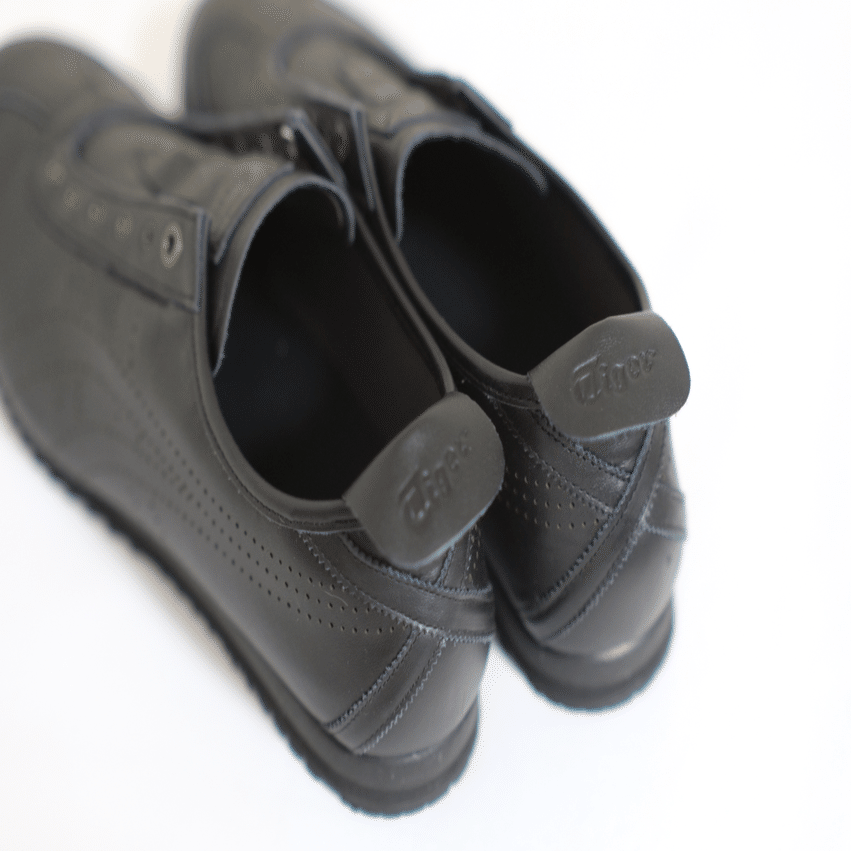 てて オニツカタイガー MEXICO66 SD スリッポン 26.5 ブラック - メルカリ