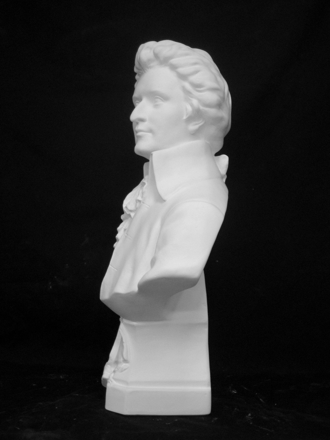 K-190 モーツァルト胸像（特大）｜石膏像ドットコム（脇本）