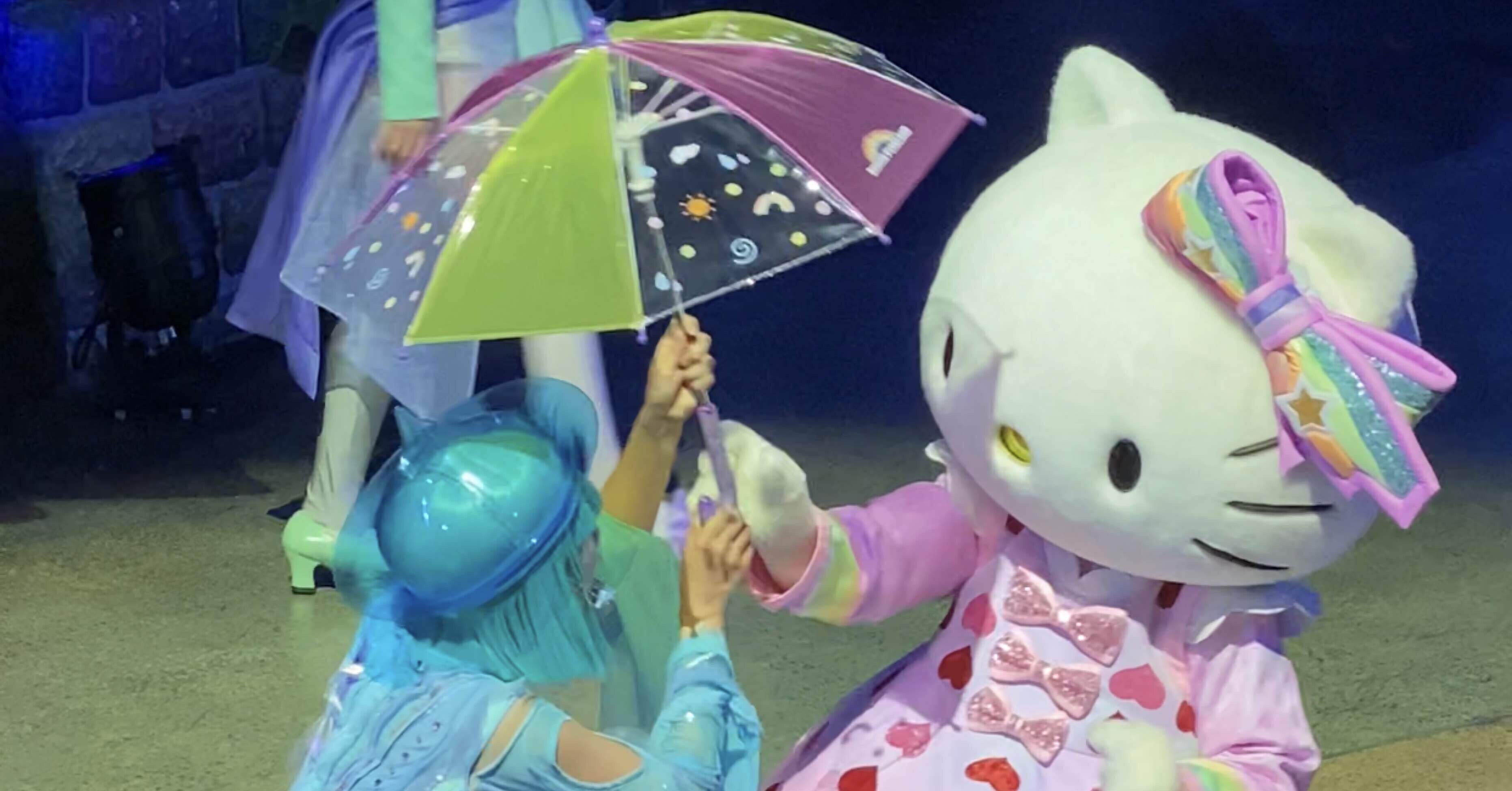 サンリオピューロランドのパレード【Raimbow Drops〜雨と仲間の