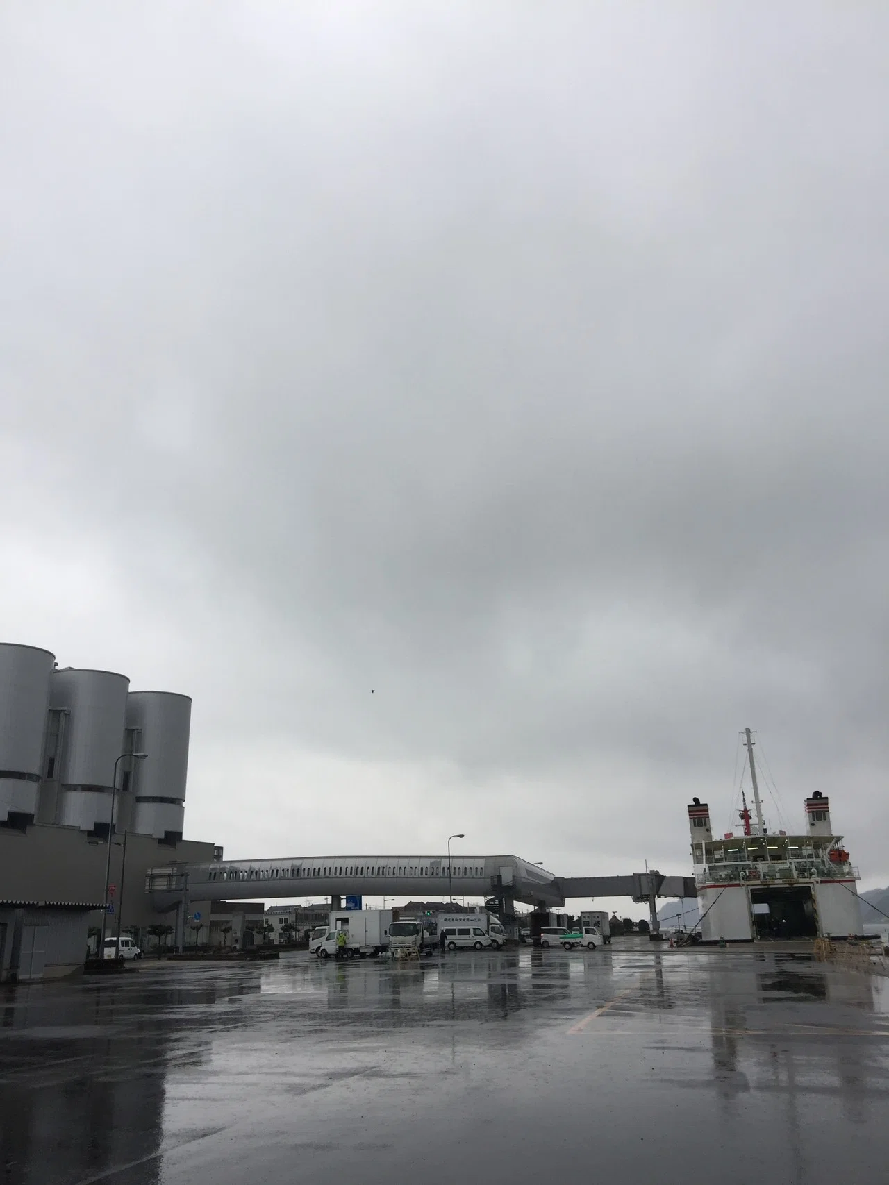 霧が立ち込める境港 けん坊753 Note