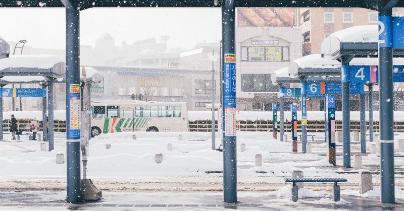 雪に包まれた街で