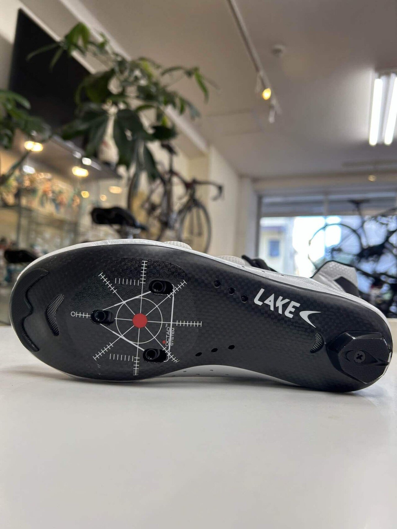 LAKE CX332限定ホワイト 先行販売します。|サンクスサイクル LAKE CX332限定ホワイト 先行販売します。|サンクスサイクル