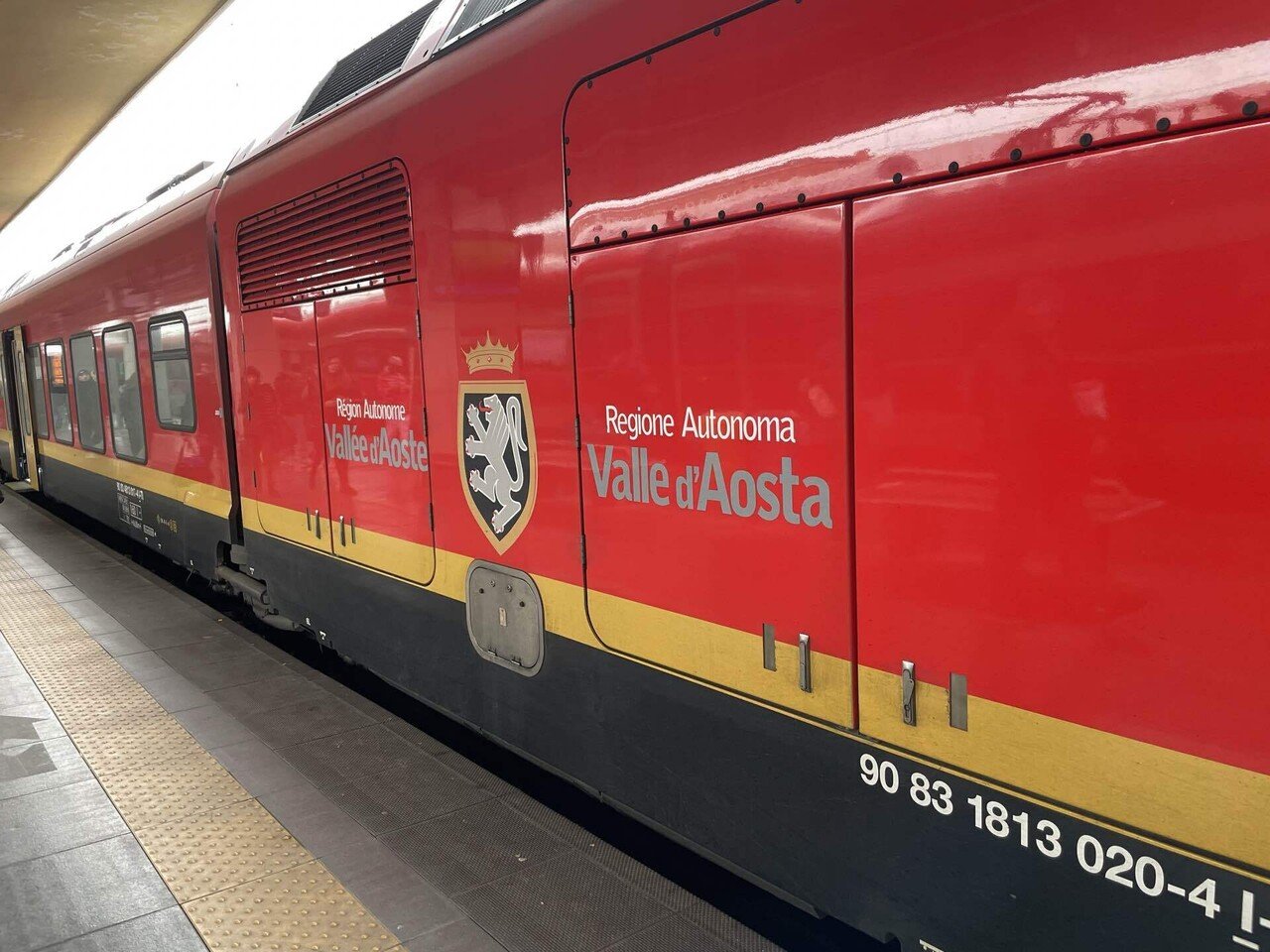 フランス語でアナウンスがあるイタリアのローカル電車｜いたのま