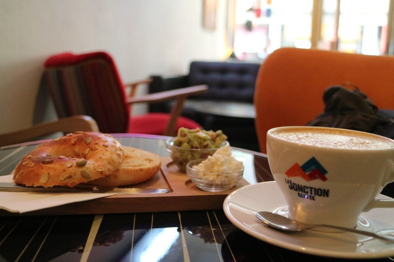 カフェイン抜きとカフェイン慣れの話 Emma Nakajima Note