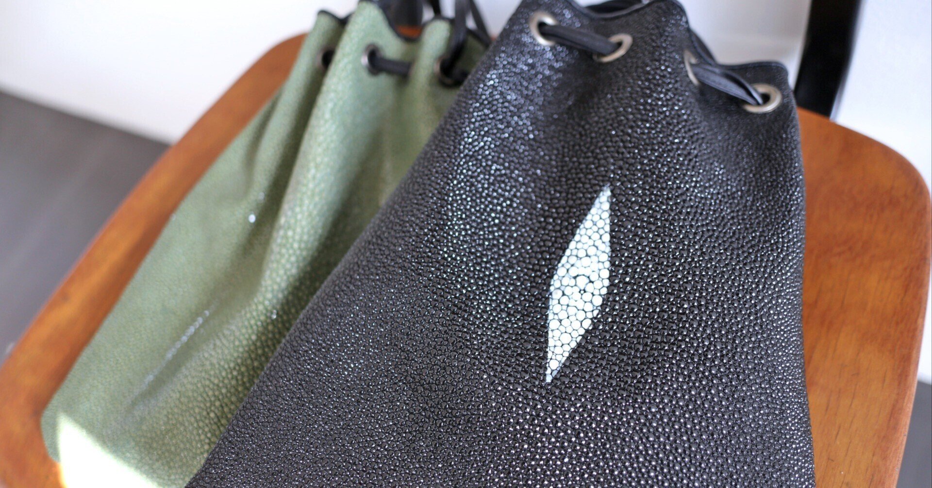 半額！O'DEM オデム合切袋 9inch 巾着　レショップ購入　ブラック　巾着 半額！O'DEM オデム合切袋 9inch 巾着 レショップ購入 ブラック 巾着